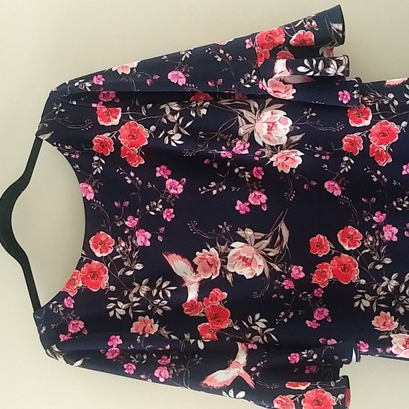 Birds & Floral Pattern Bell Sleeve Flounce Ruffle Hem Dress sz 14 - Picture 4 of 16